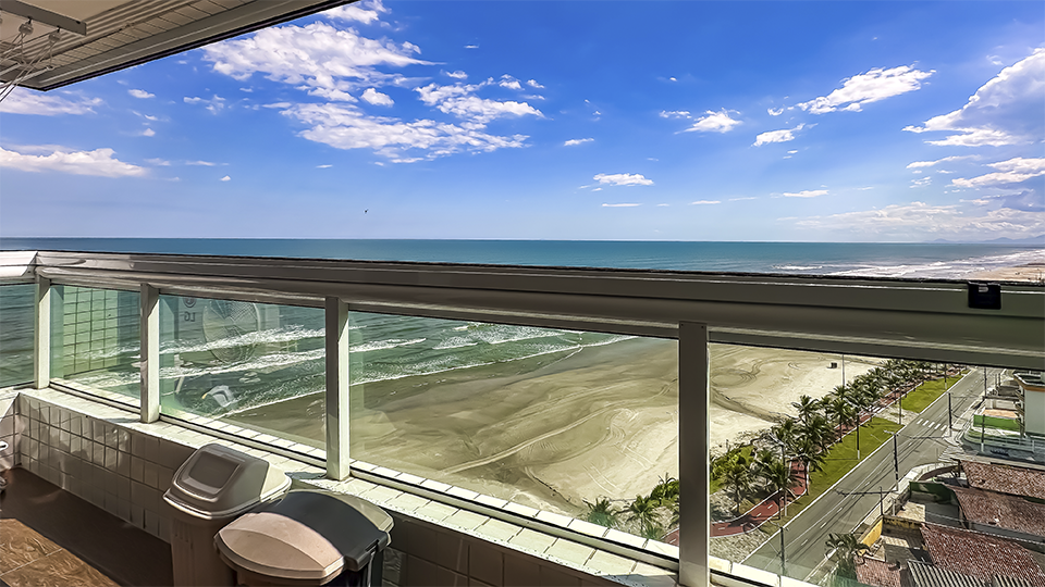 Vista definitiva para o mar apartamento pé na areia Solemar Praia Grande.